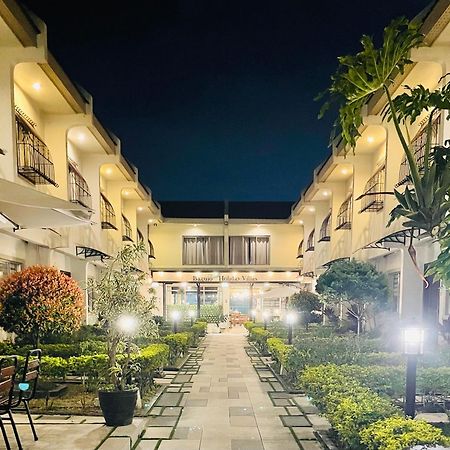 Baguio Holiday Villas Baguio City Exterior photo
