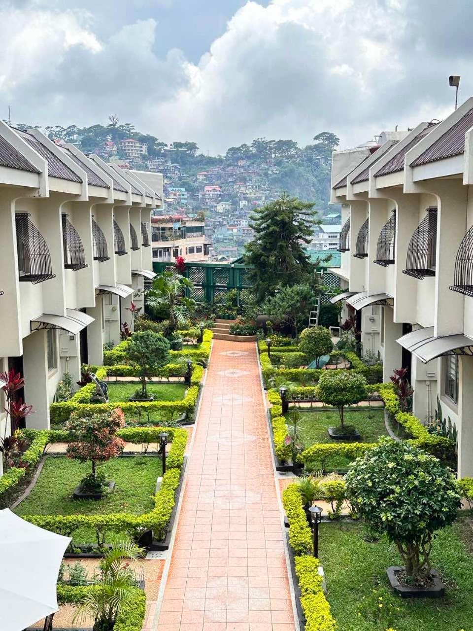 Baguio Holiday Villas Baguio City Exterior photo