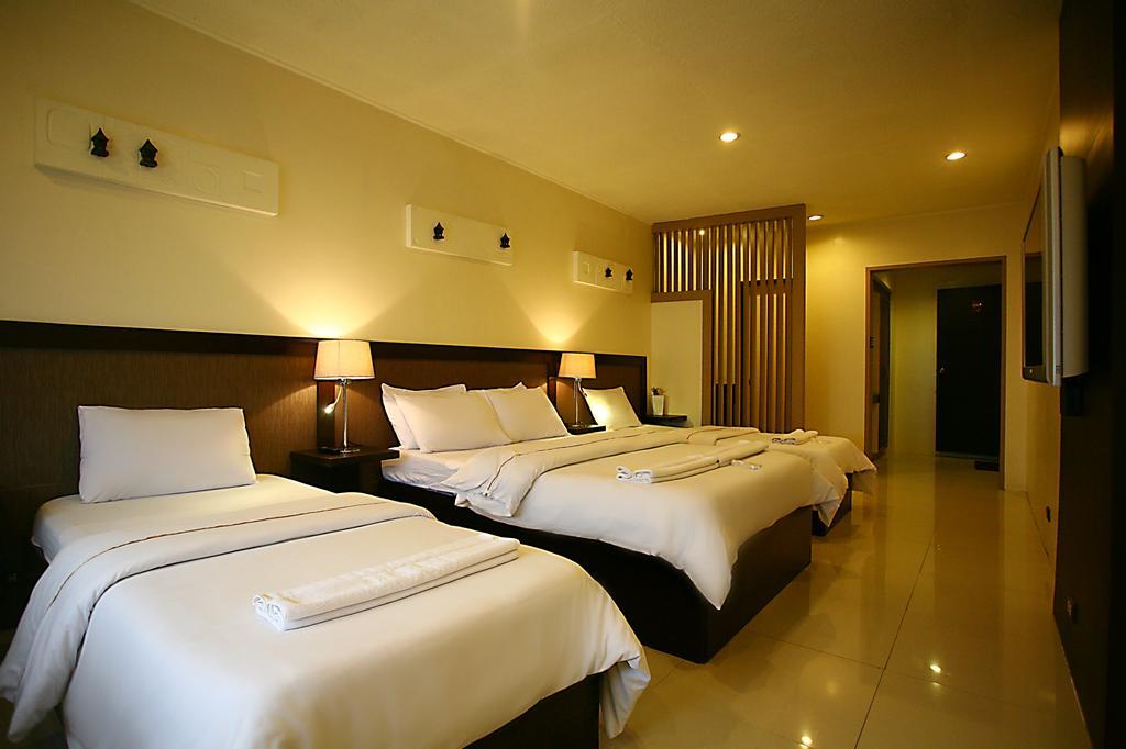 Baguio Holiday Villas Baguio City Exterior photo